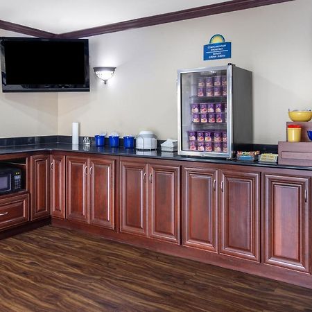 Days Inn By Wyndham St. Robert Waynesville/Ft. Leonard Wood Esterno foto